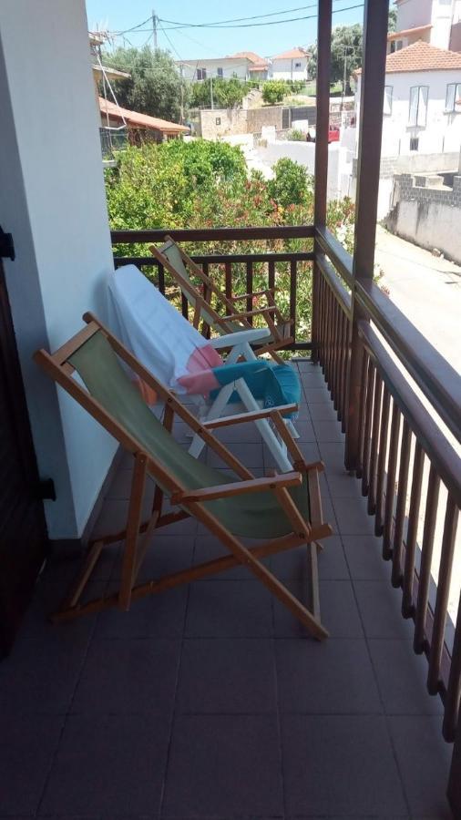 Вилла Balcony With View Korifasion Экстерьер фото